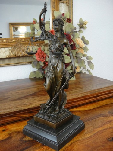 Bronze marmor justitia statue - justitia,